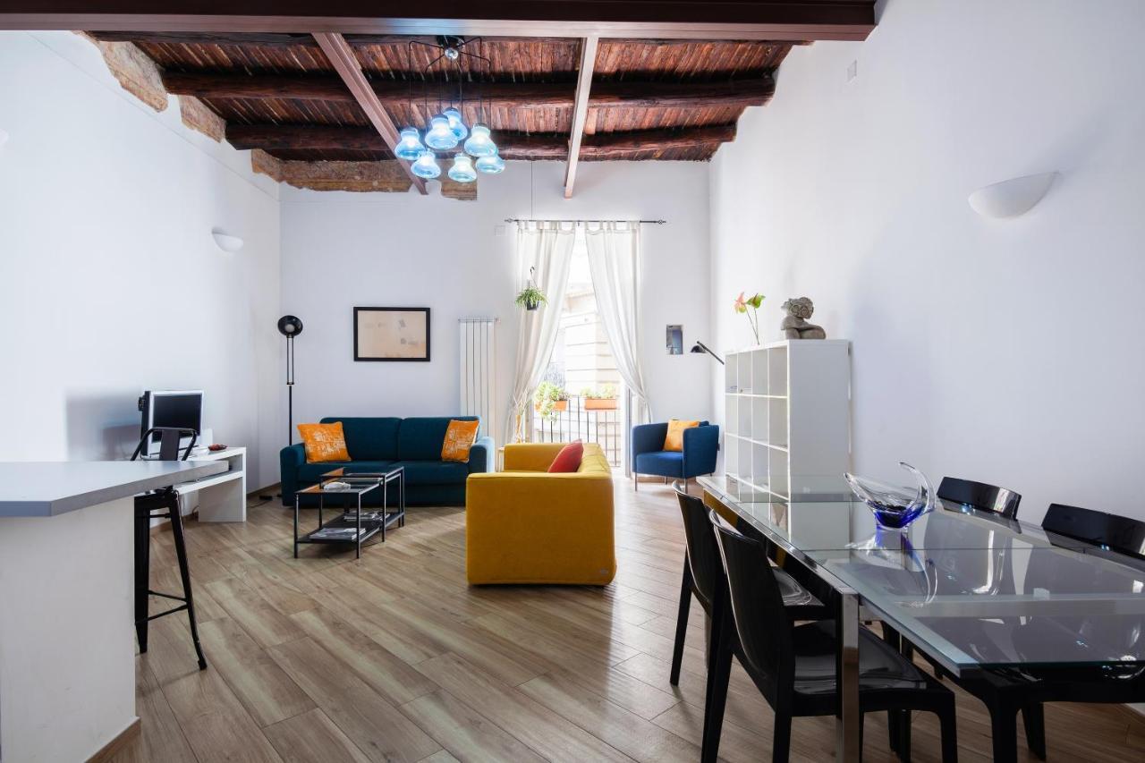 Appartamento Moderno Nel Centro Storico Naples Extérieur photo