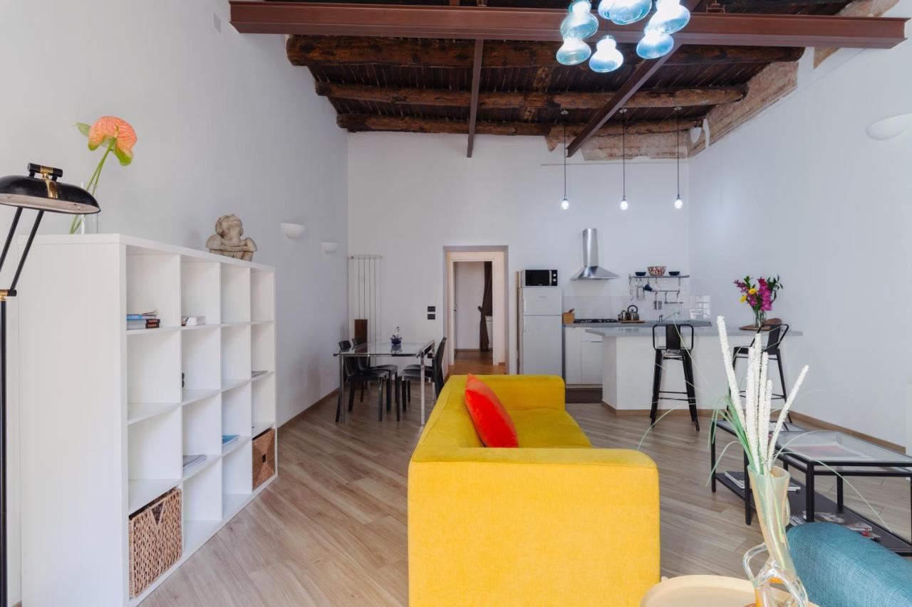 Appartamento Moderno Nel Centro Storico Naples Extérieur photo