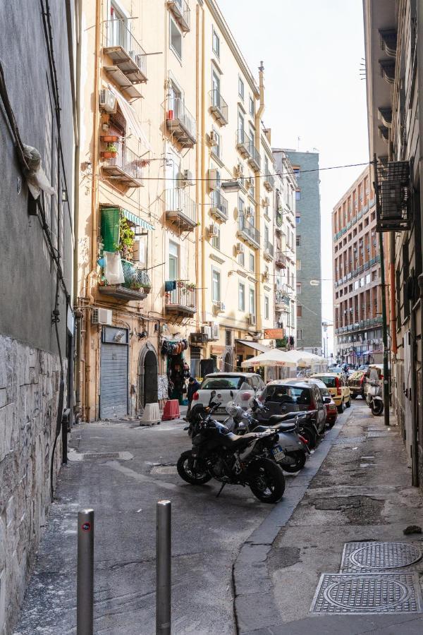 Appartamento Moderno Nel Centro Storico Naples Extérieur photo